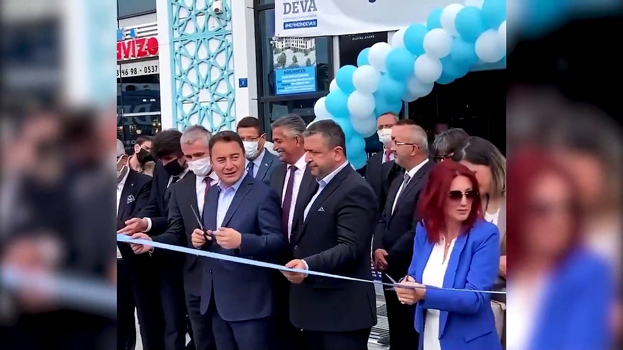 Babacan'dan kurdele kesen çocuğa: Dikkat et kaf...