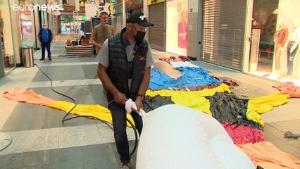 Banda desenhada espalhada por Bruxelas