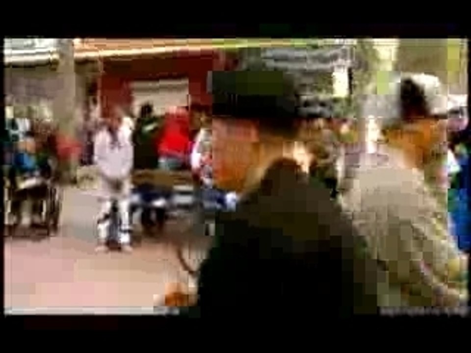 Raze - Livin' It