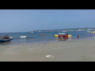मालवणातील दांडी बीचवर समुद्री खेळांसाठी पर्यटकांची गर्दी!