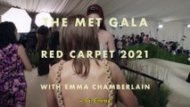 Emma Chamberlain entrevista Gigi Hadid para Vogue Magazine durante o red carpet do Met Gala 2021 [LEGENDADO/PT-BR]