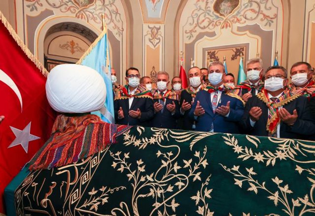 Son dakika haberleri | Bakan Dönmez, 740. Söğüt Ertuğrul Gazi'yi Anma ve Yörük Şenlikleri'ne katıldı