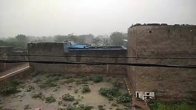 शहर में दिनभर मानसूनी मौसम, आधा इंच पानी बरसा