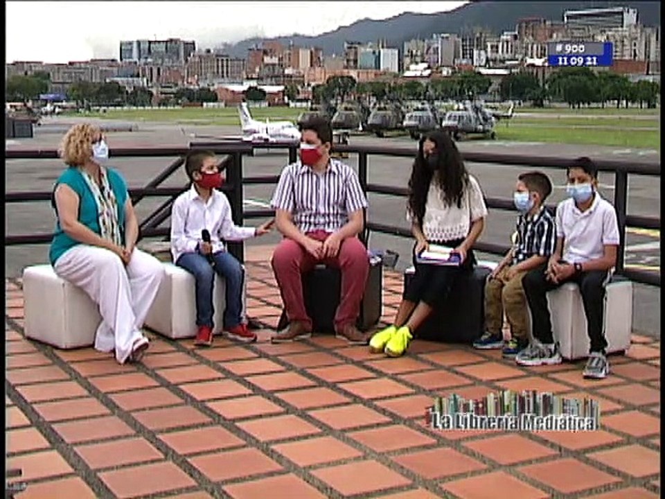 La Librería Mediática | El arte de la lectura en el Comando de la Aviación del Ejército Bolivariano