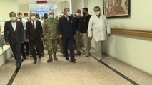 Milli Savunma Bakanı Akar İdlib'deki saldırıda yaralanan askerleri ziyaret etti