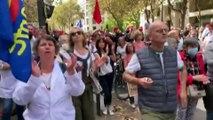 Zehntausende demonstrieren in Frankreich gegen Corona-Impfpass