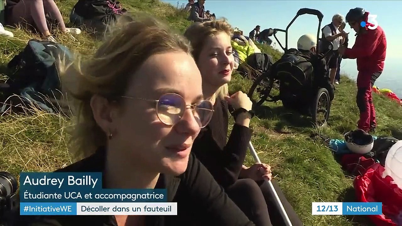 Handicap : des personnes en situation de handicap de l'Université Clermont-Auvergne découvrent le parapente