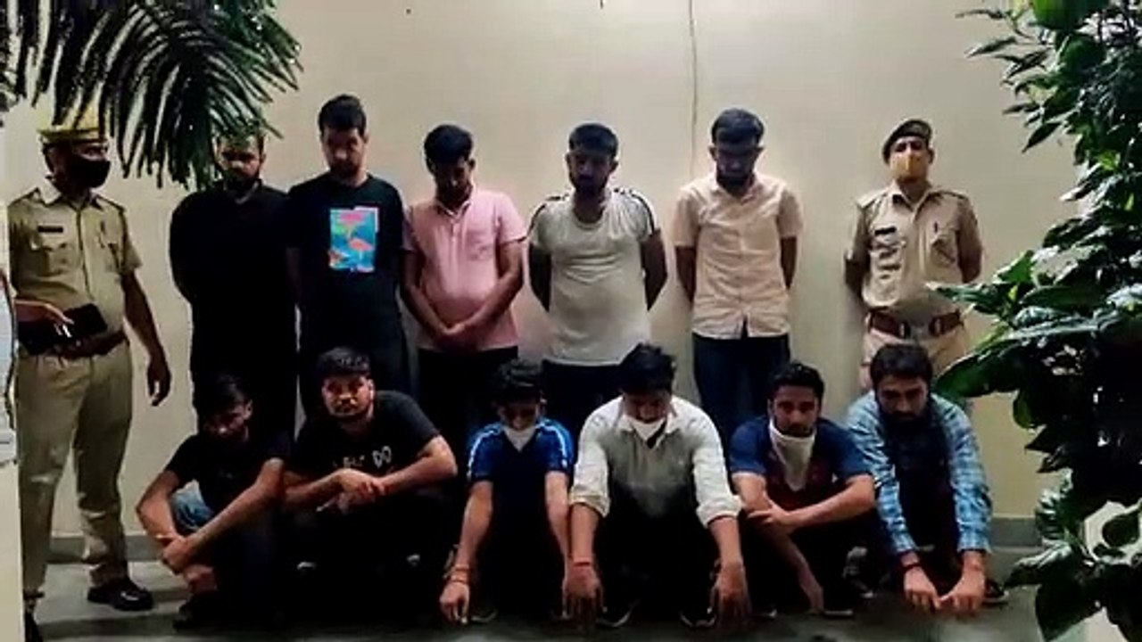बड़ी खबर: नीट परीक्षा से पहले पुलिस ने पकड़ा नक...
