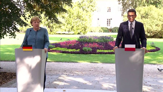 Polen: Merkel kritisiert hybride Attacken durch Migranten aus Belarus