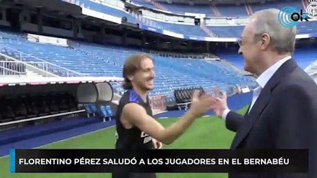 Florentino Pérez saludó a los jugadores en el Bernabéu