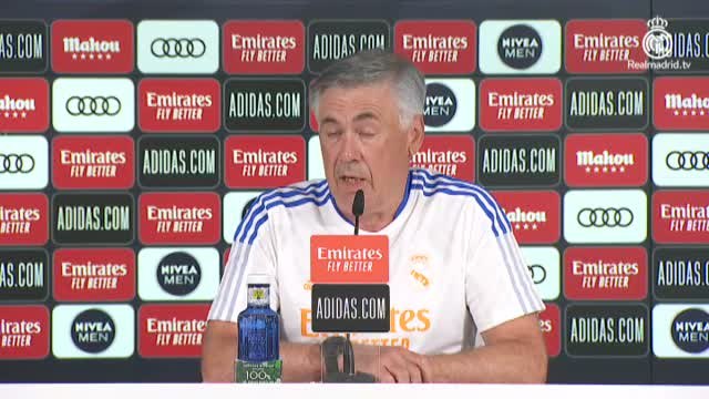 Ancelotti sobre el ataque de Ceferín a Florentino: Si es incompetente un presidente que ha ganado 13 Champions... ¿Qué son los otros?