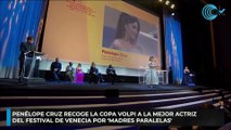 Penélope Cruz recoge la Copa Volpi a la Mejor Actriz del Festival de Venecia por 'Madres Paralelas'
