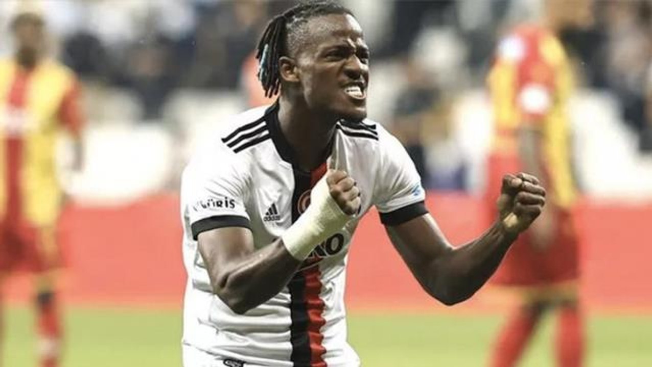 Michy Batshuayi, Rıdvan Dilmen'i mest etti! Yıldız futbolcuyu yere göğe sığdıramadı