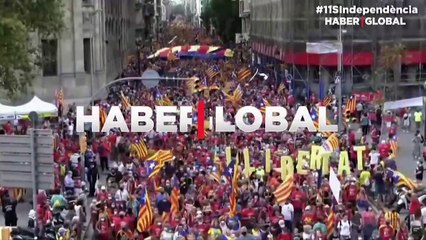 On binlerce Katalan bağımsızlık için yürüdü