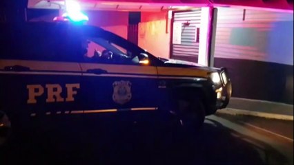 Motorista é flagrado no etilômetro e acaba preso pela PRF