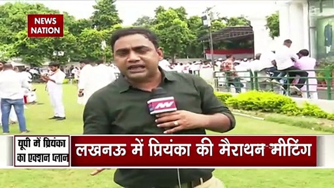 Congress को मजबूत करने UP दौरे पर पहुंची Priyanka Gandhi, देखें BJP को कैसे देंगे मात