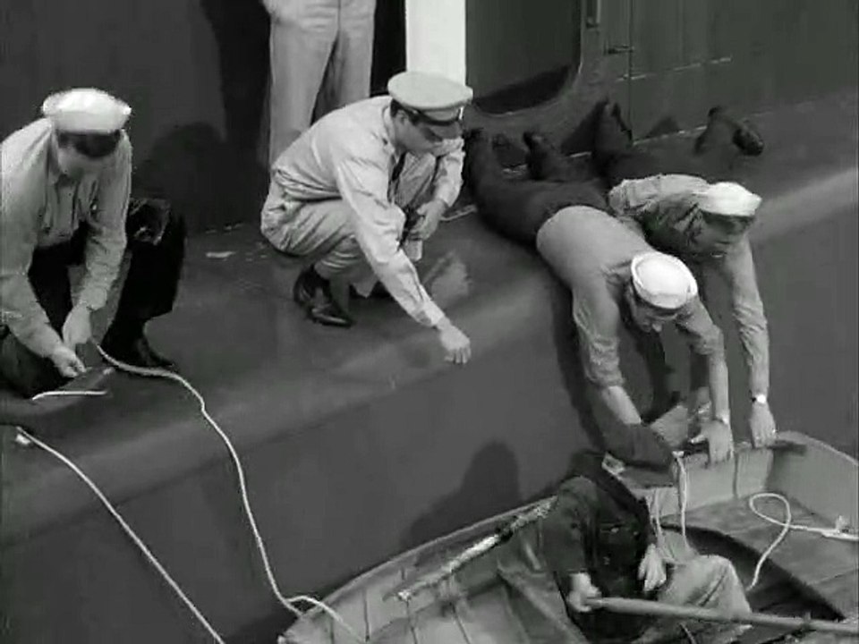 Viaje al fondo del mar -1x08- The Village of Guilt (El monstruo)