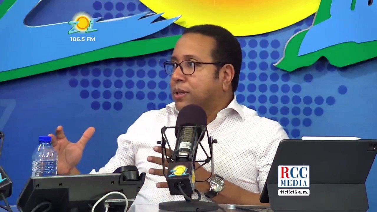 Entrevista con Iván Gatón experto en relaciones internacionales