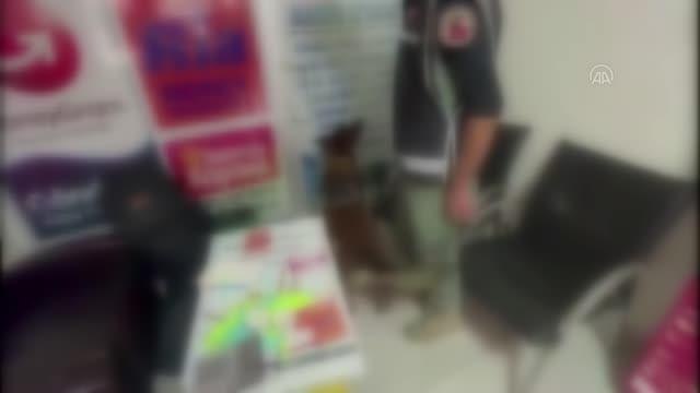 Küçükçekmece'de kaçak sigara taşıyan otobüs firmasına baskın