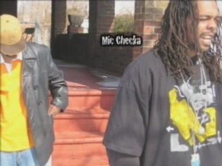 GJ-Mic Checka