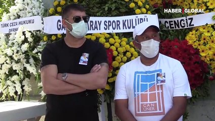 Duygun Yarsuvat, son yolculuğuna uğurlandı