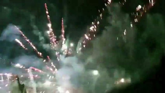Val di Susa, l attacco no tav a colpi di pietre e fuochi d artificio