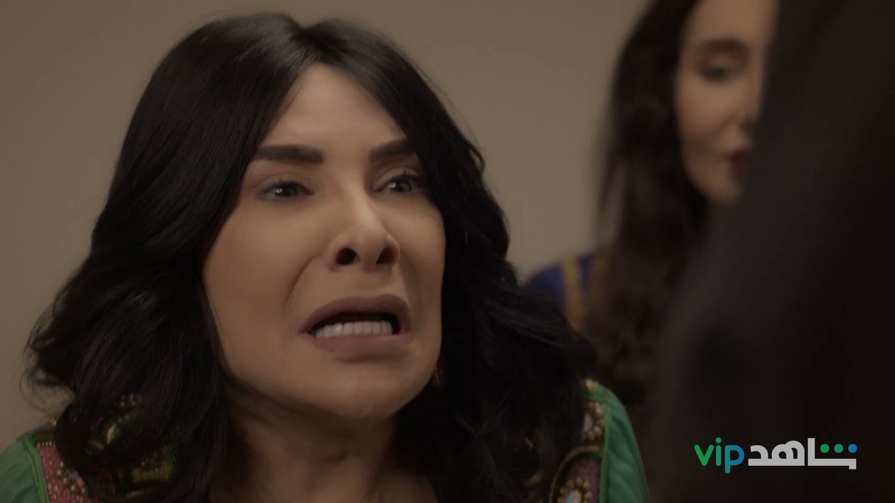 المسلسل على صفيح ساخن والكل صاير ينتظره بفارغ الصبر   إيش أقوى مشهد عجبكم للحين ؟ لا يفوتكم #كف_ودفوف ٦ حلقات متوفرة الآن  #ShahidVIP يبث قبل الشاشة بـ 24 ساعة