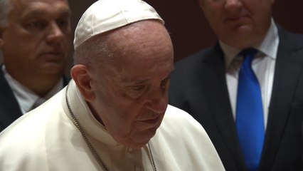 El papa lanza un mensaje de apertura en Hungría