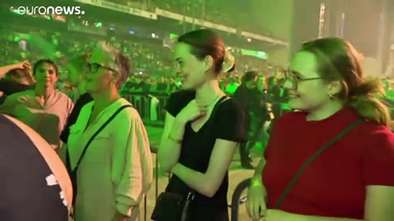 'Als gäb es kein Corona': 50.000 bei Konzert in Kopenhagen