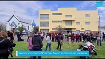 Platenses fueron a votar con sus mascotas