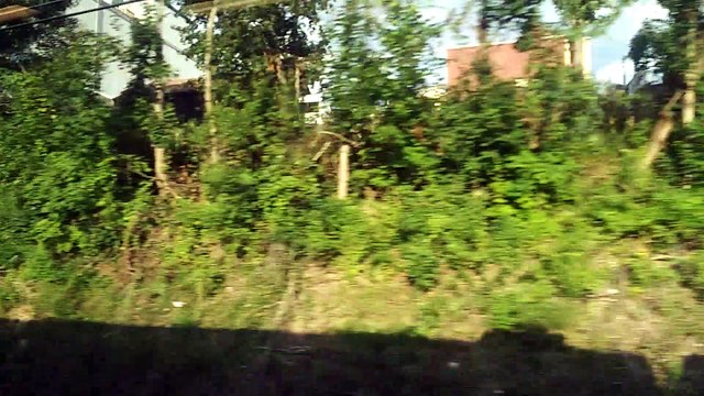 MTA Metro North Blue Line Southbound at Hawthorne Station