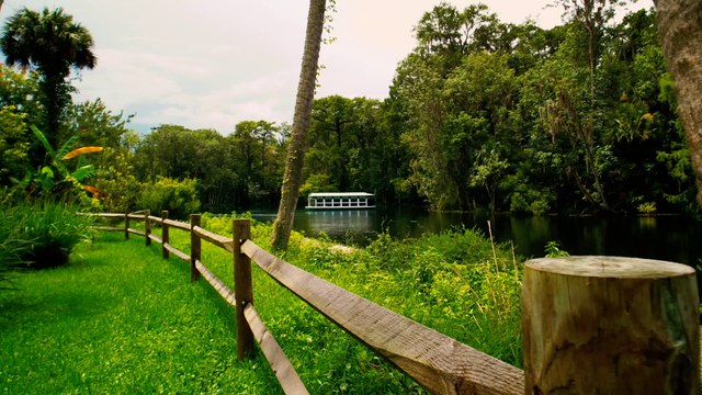 Silver Springs State Park (Silver Springs, FL) - Cinematic 4K Travel VLOG Video Tour & Review