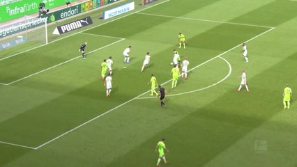 Wolfsburg continue winning start to Bundesliga season