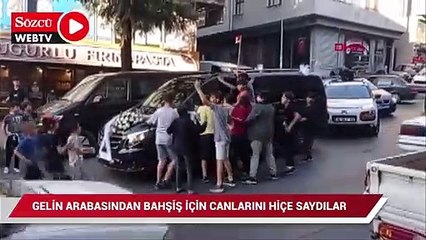 Tải video: Bağcılar'da gelin arabasından bahşiş için canlarını hiçe saydılar