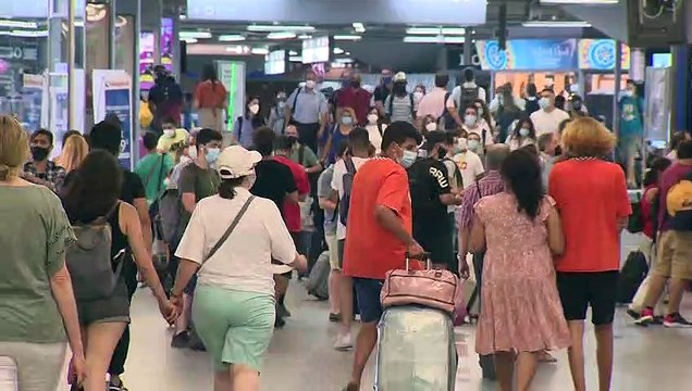 Los usuarios de avión y los del AVE se duplican en el mes de julio