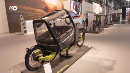 IAA motor show strives for green image