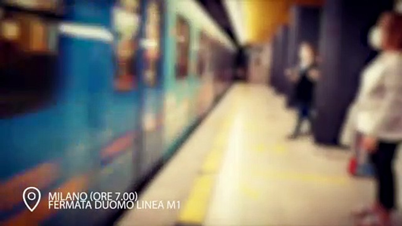Primo giorno di scuola a Milano, i mezzi superano il test: su bus e metrò niente disagi