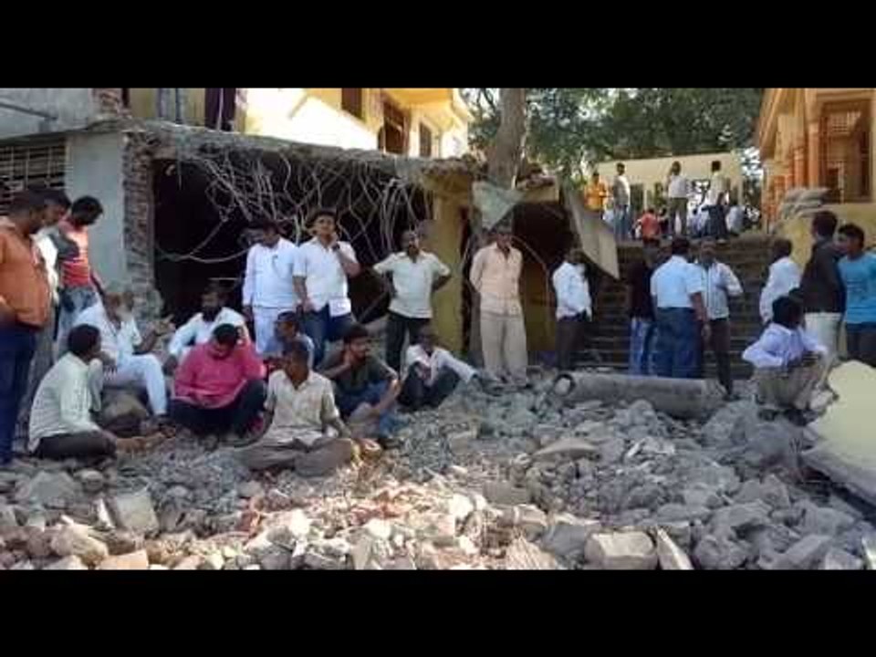 धुळ्यात अतिक्रमण हटवण्यावरुन शिवसेना-भाजपा आमनेसामने