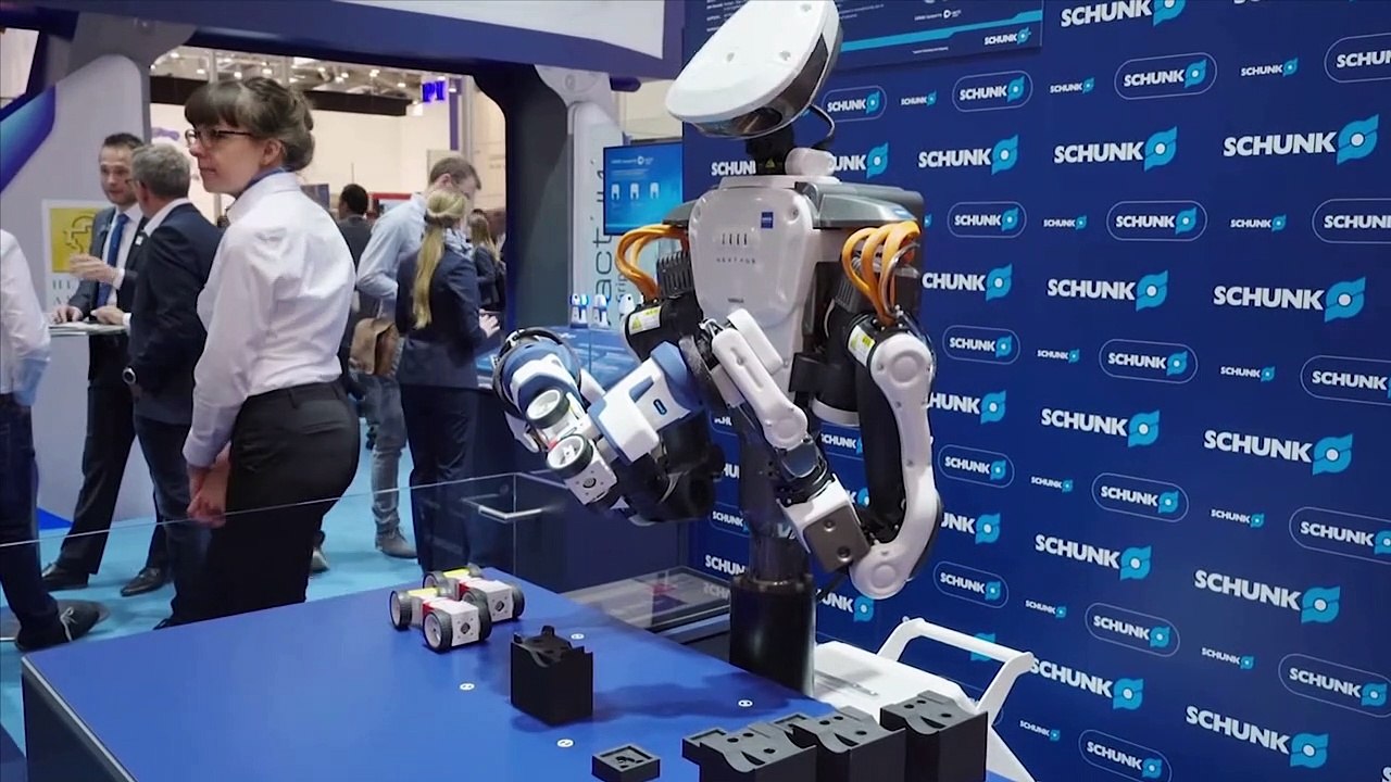 What is Manipulator? Manipulation, grippers, Assembly, Optical Tweezers of robotics engineering.