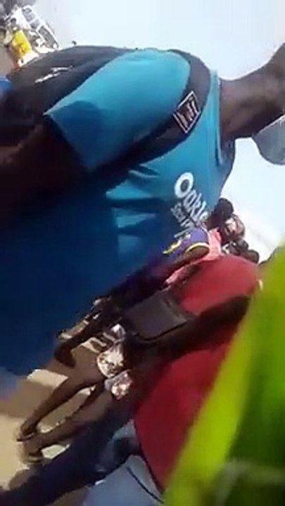 Photos/Accident à Mermoz Sacré-Cœur: Un Jakartaman fauché par un camion perd la vie