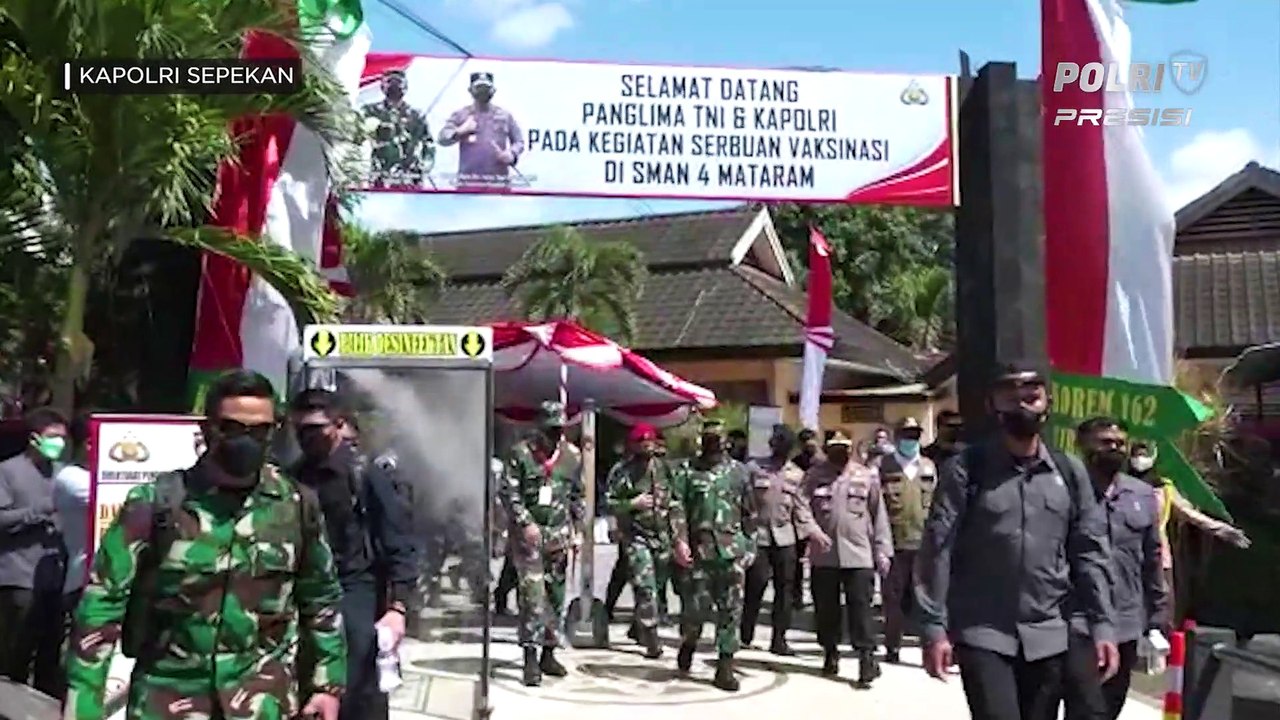 KAPOLRI SEPEKAN : Panglima TNI dan Kapolri Tinjau Vaksinasi di Kampus dan Ponpes (2/2)