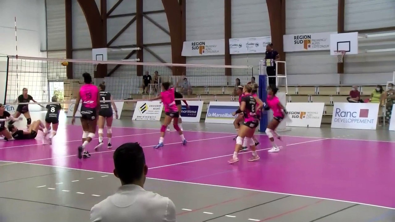 Coline Brugnans après la défaite de Vitrolles Sports Volley face à Istres en amical