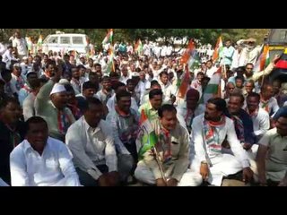 नंदुरबारमध्ये नोटाबंदीविरोधात काँग्रेसचे धरणे आंदोलन