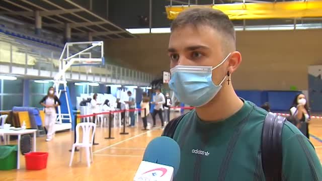 Las comunidades facilitan el acceso a la vacuna en universidades e institutos