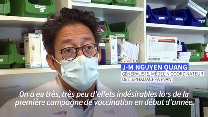 Covid: l'injection d'une 3e dose débute dans les maisons de retraite