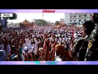 संत तुकोबारायांच्या पालखीचे उभे रिंगण पडले पार
