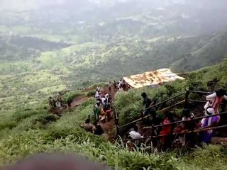 कळसूबाईच्या दर्शनाला गर्दी, सातव्या माळेची साधली पर्वणी