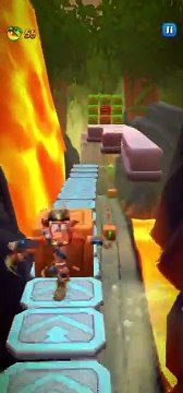 Dino Might! Challenge Run Gameplay - Crash Bandicoot: On The Run!