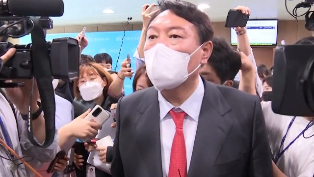 [더뉴스-더인터뷰] 고발 사주 vs 제보 사주 ...'프레임 전쟁' 가열 / YTN