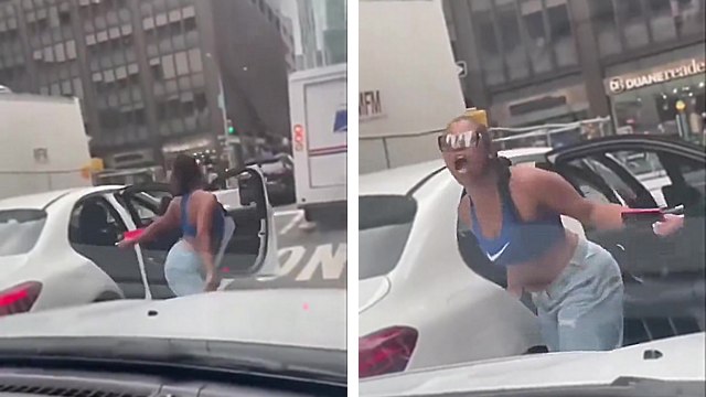 En plein milieu de route elle sort pour faire un TikTok et se fait rouler sur le pied